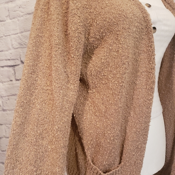 Tan/Brown Knit Sweater Duster. Size Small - Picture 5 of 5